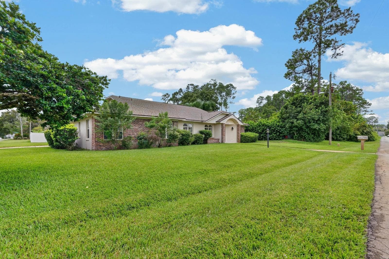 Single Family Residence at 156 BRESSLER LN, PALM COAST, photo 4 of 43