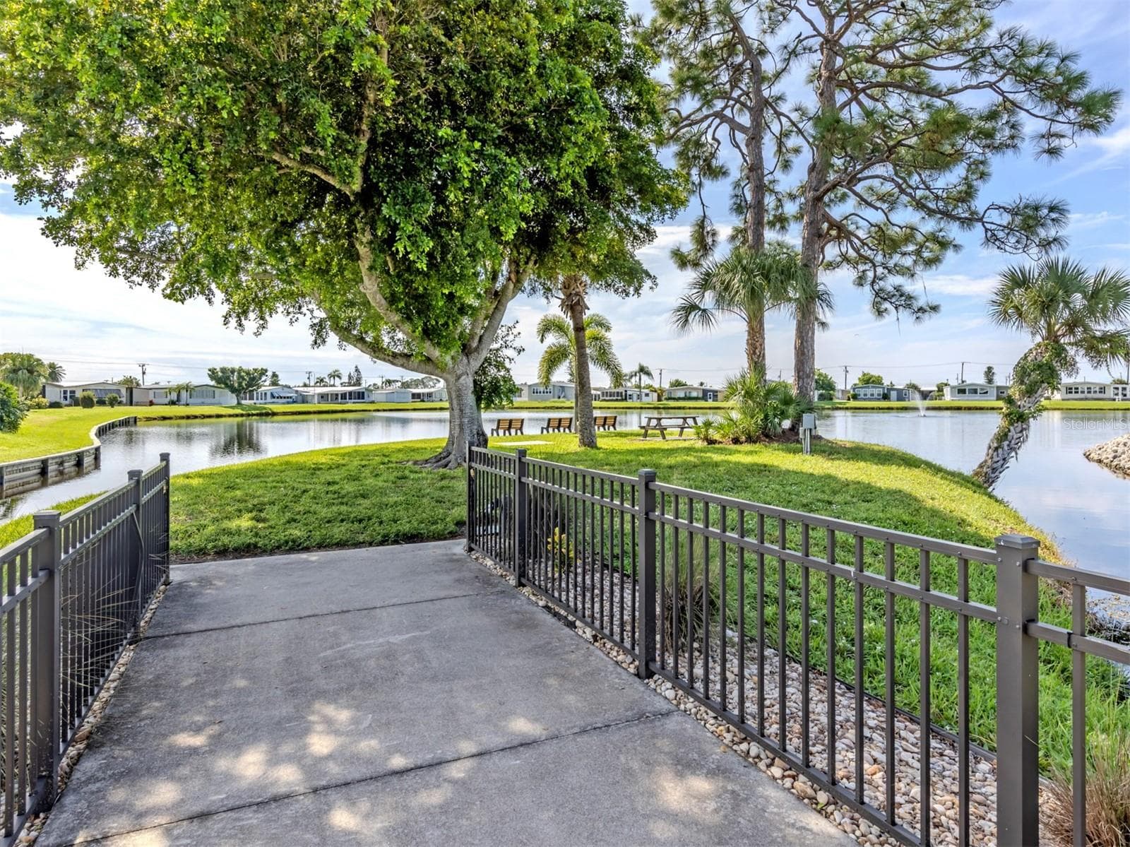 Community - 192 PALM HARBOR DR, NORTH PORT
