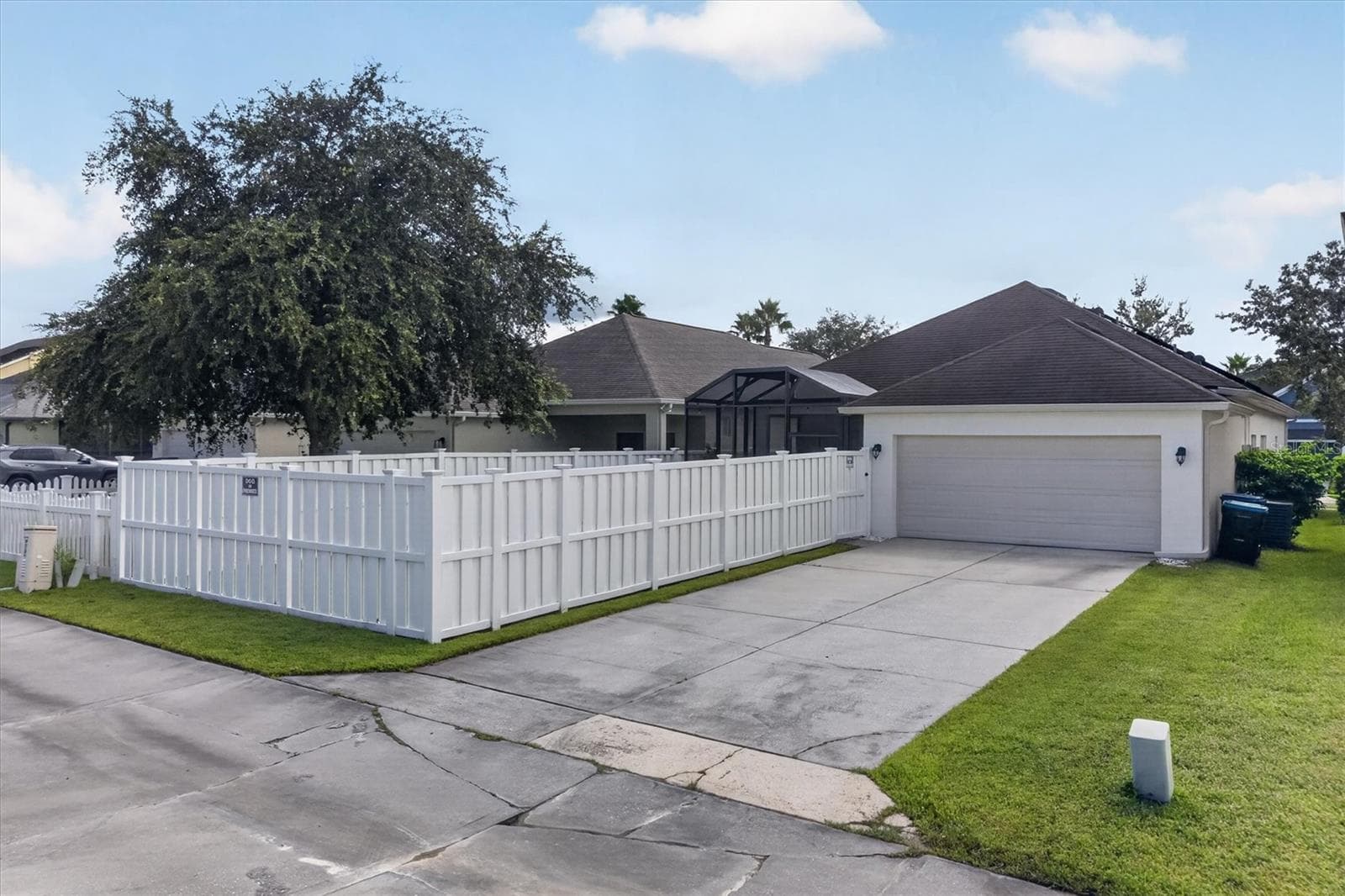 Single Family Residence at 14661 TANJA KING BLVD, ORLANDO, photo 38 of 45
