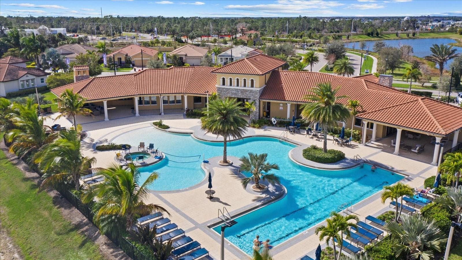 Resort Style Amenities - 11925 BOHEMIAN PL, VENICE