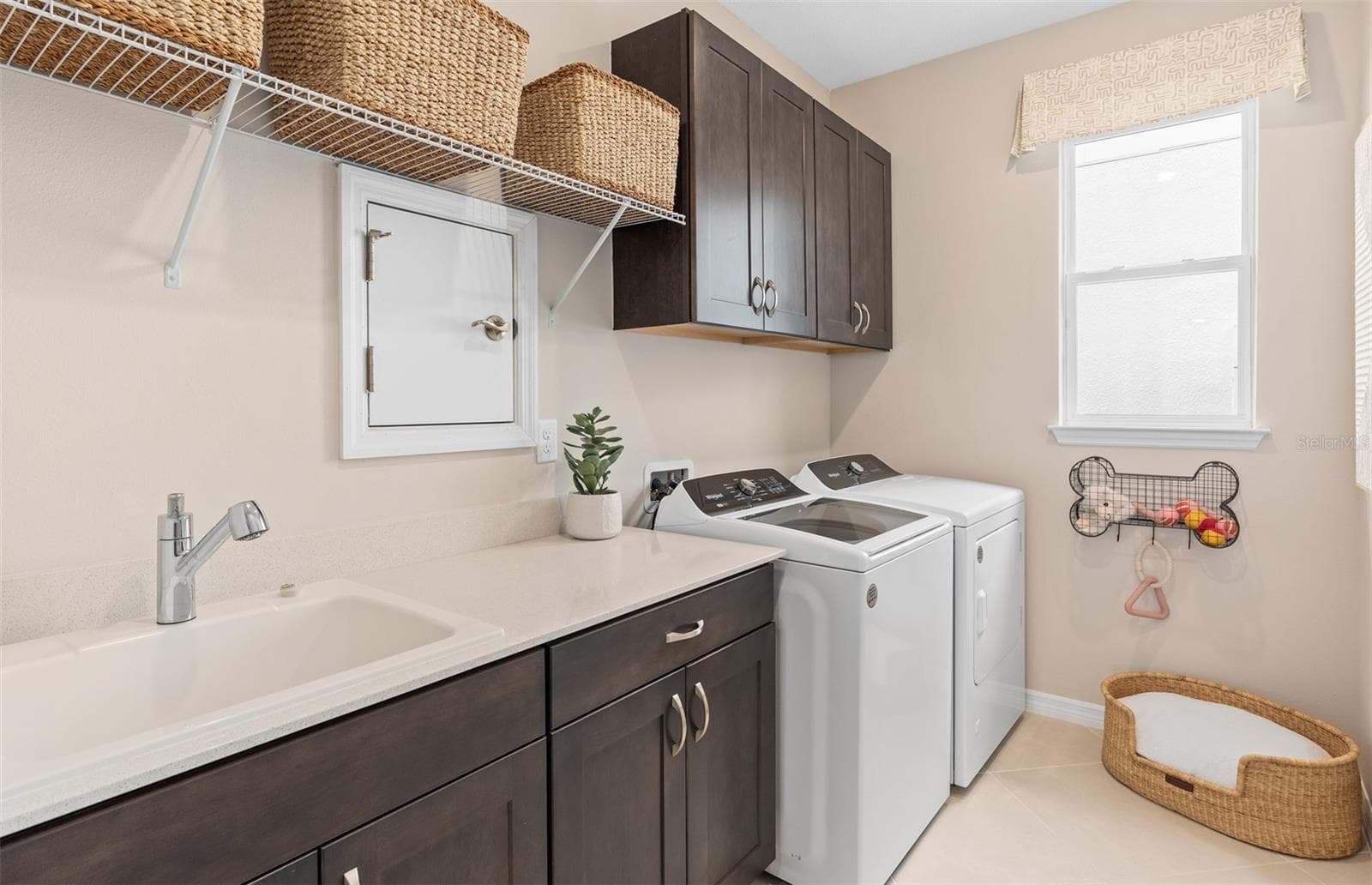 Model Home Design Only. Pictures and furnishings are for illustrative purposes only. Elevations, colors and options may vary. Furniture is for model home staging only. - 5094 SUNFALLS AVENUE, ST CLOUD