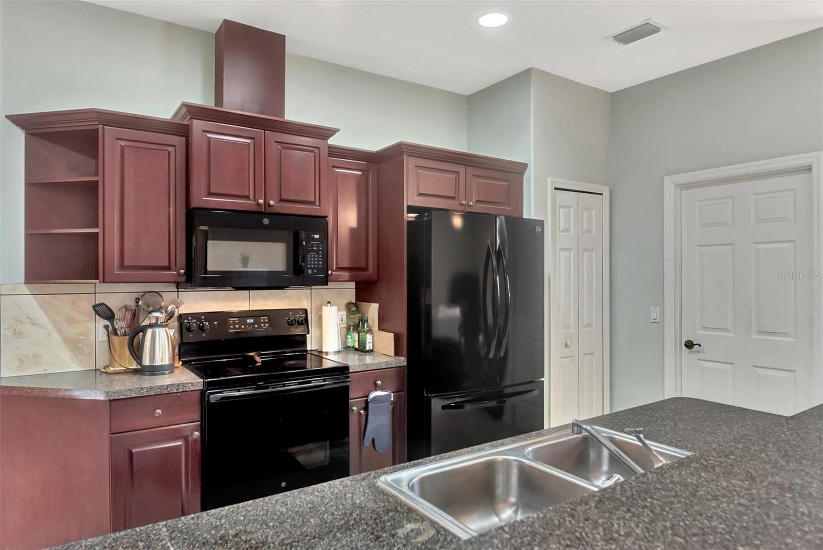Single Family Residence at 2761 RHUMBA TER, NORTH PORT, photo 17 of 69