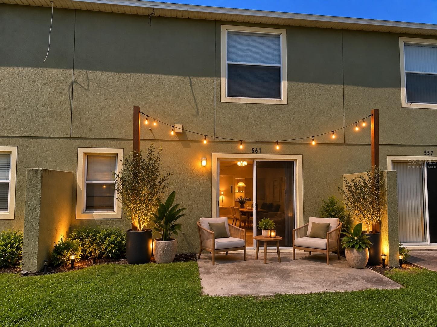 VIRTUALLY STAGED - 561 CRESTING OAK CIR #86, ORLANDO
