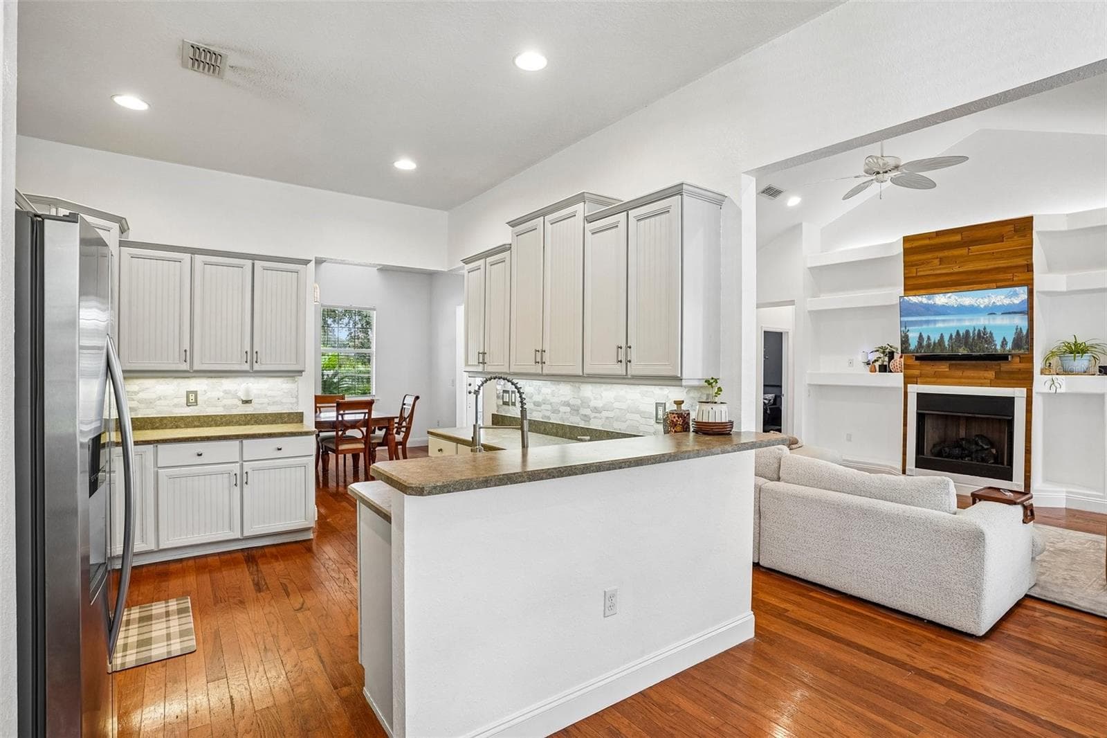 Single Family Residence at 10540 SE 42ND TER, BELLEVIEW, photo 18 of 48
