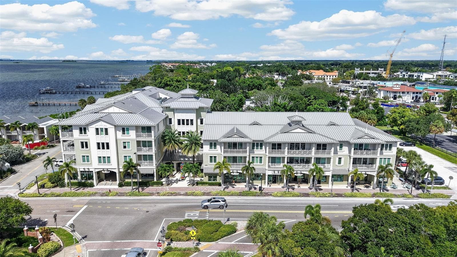 200 MAIN ST #202