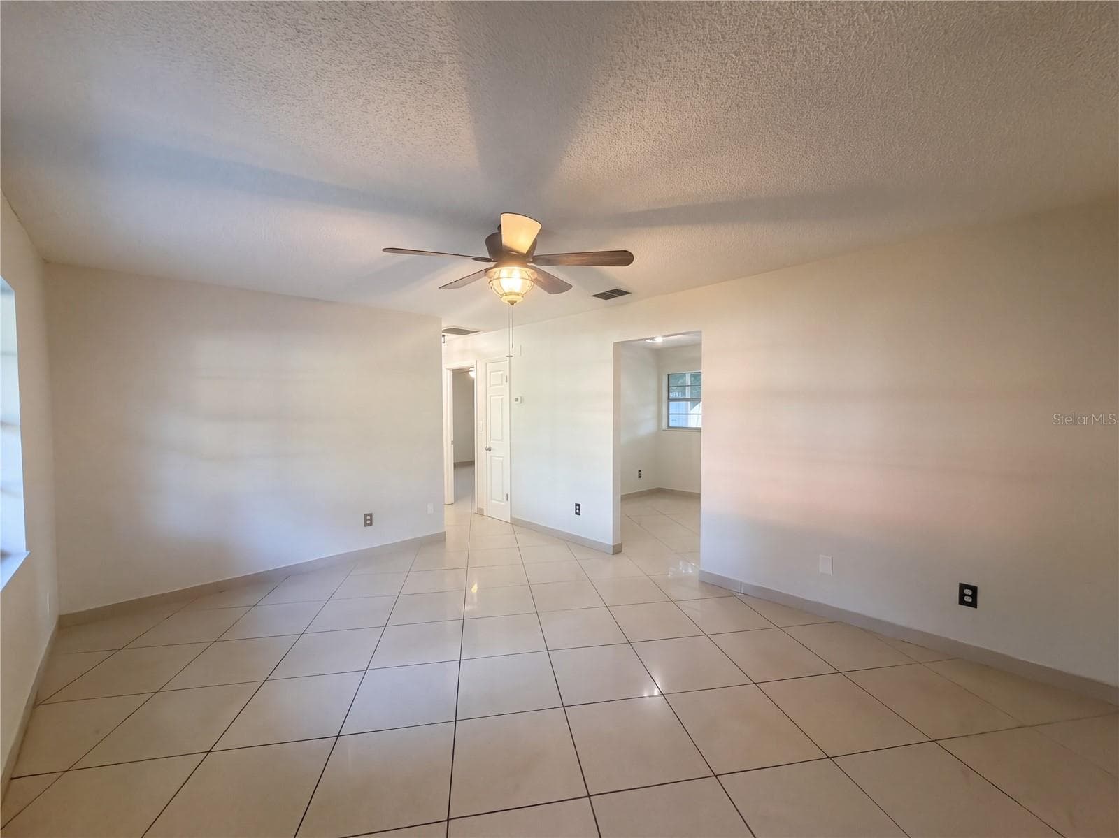 Single Family Residence at 13732 21ST ST, DADE CITY, photo 12 of 24