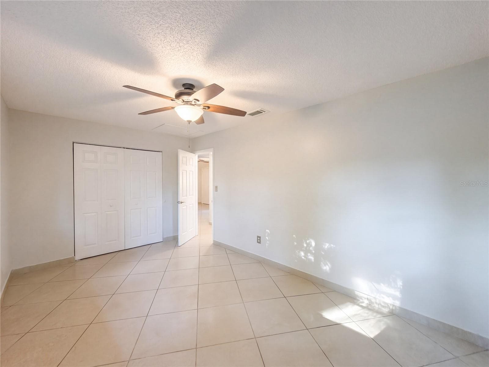 Single Family Residence at 13732 21ST ST, DADE CITY, photo 14 of 24