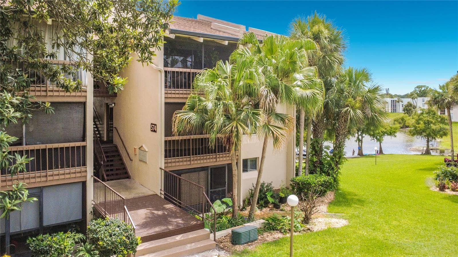 574 ORANGE DR #78