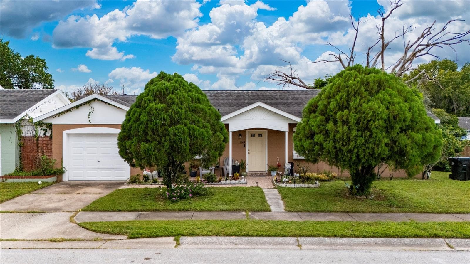 Single Family Residence at 3144 STELLA MARIA PL, ORLANDO, photo 2 of 30