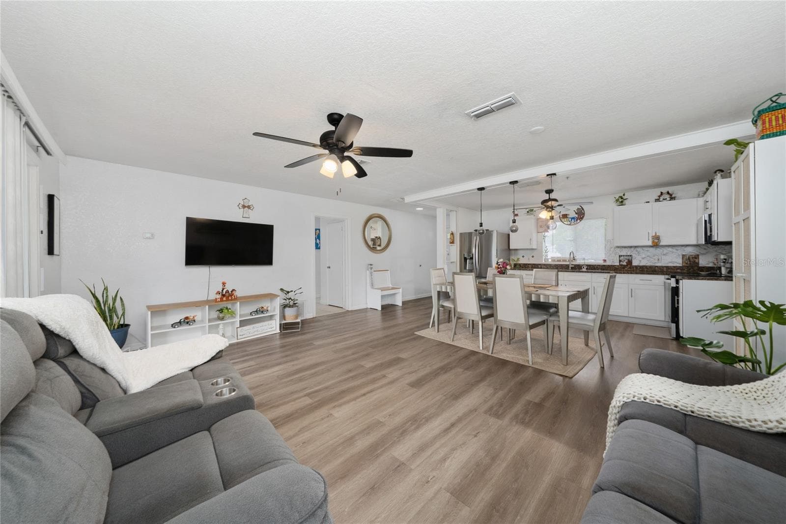 Single Family Residence at 3144 STELLA MARIA PL, ORLANDO, photo 9 of 30