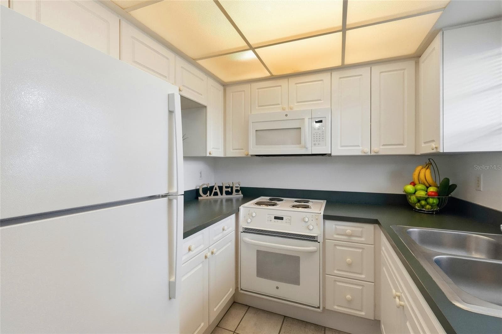 Condominium at 4506 3RD STREET CIR W #256, BRADENTON, photo 5 of 44