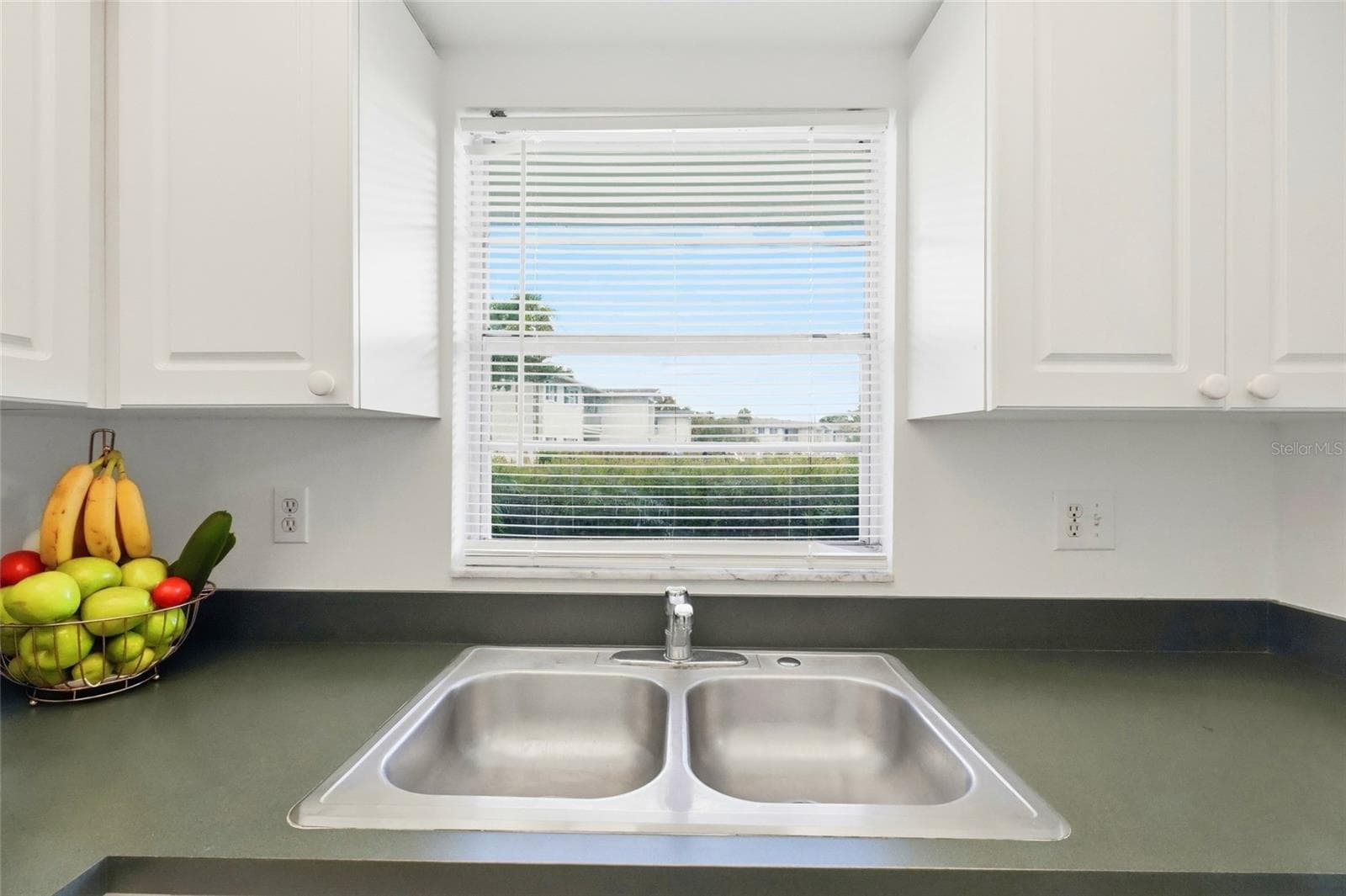 Condominium at 4506 3RD STREET CIR W #256, BRADENTON, photo 7 of 44