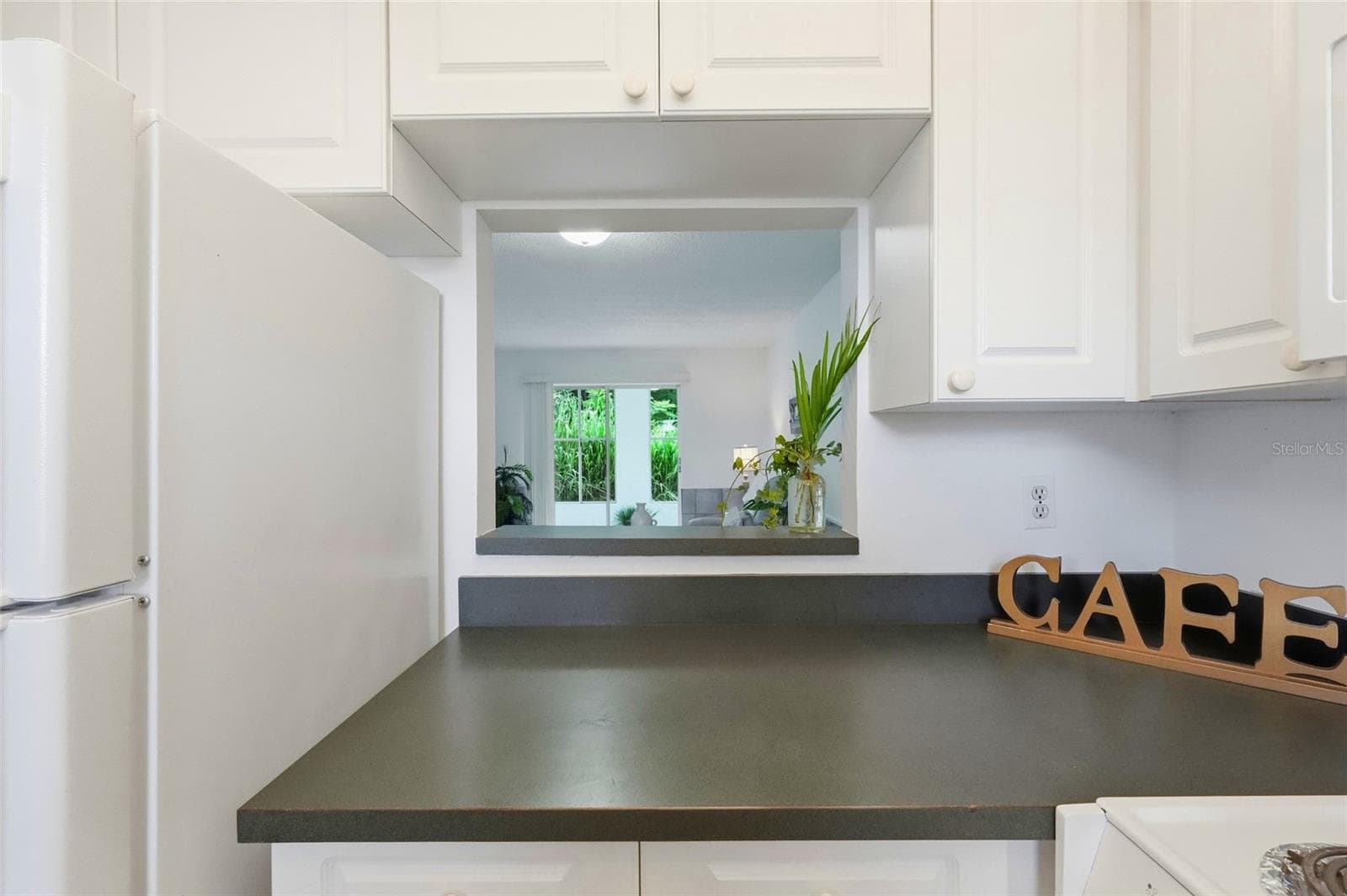 Condominium at 4506 3RD STREET CIR W #256, BRADENTON, photo 9 of 44