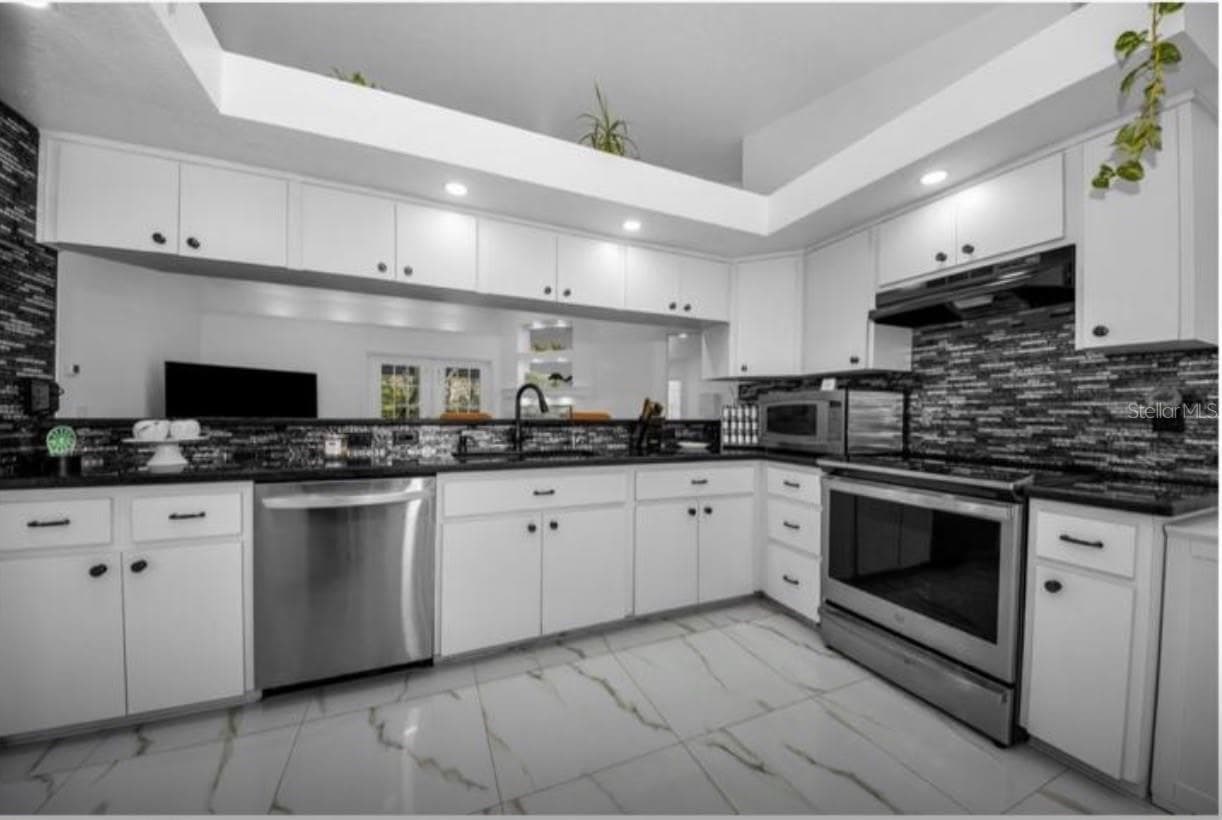 Single Family Residence at 5451 TROPIC DR, NEW PORT RICHEY, photo 10 of 53
