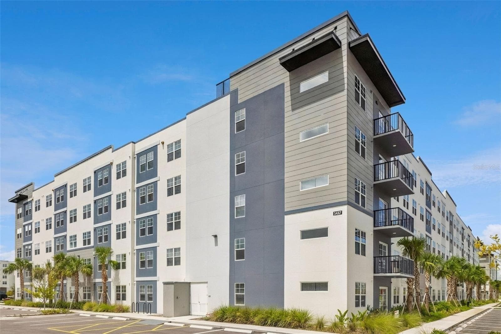 Condominium at 5587 MILLENIA PARK BLVD #203, ORLANDO, photo 2 of 22