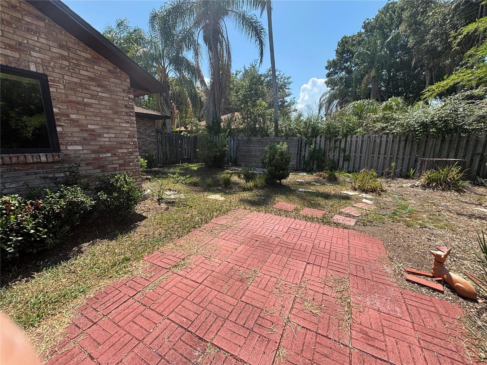 Single Family Residence at 3415 MARY LN, MOUNT DORA, photo 2 of 20