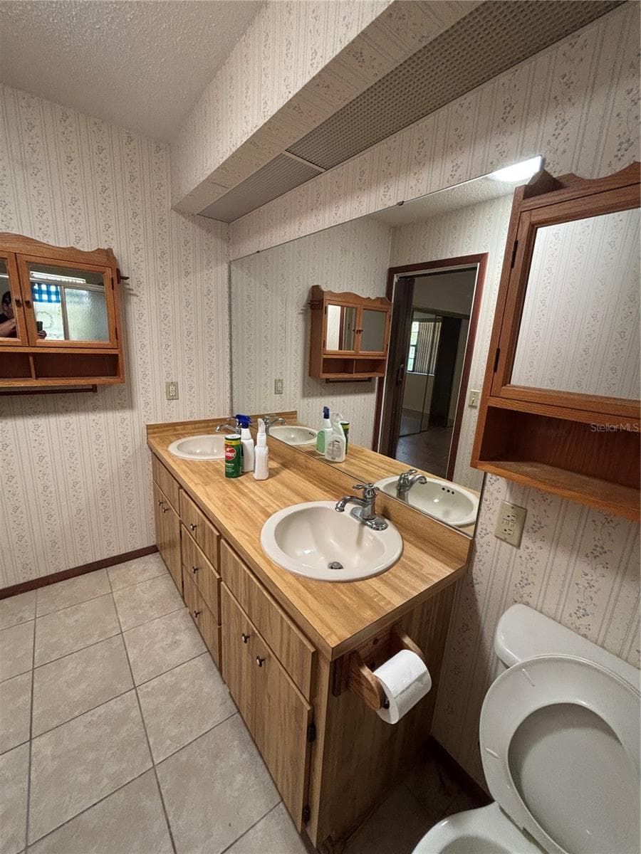 Single Family Residence at 3415 MARY LN, MOUNT DORA, photo 13 of 20