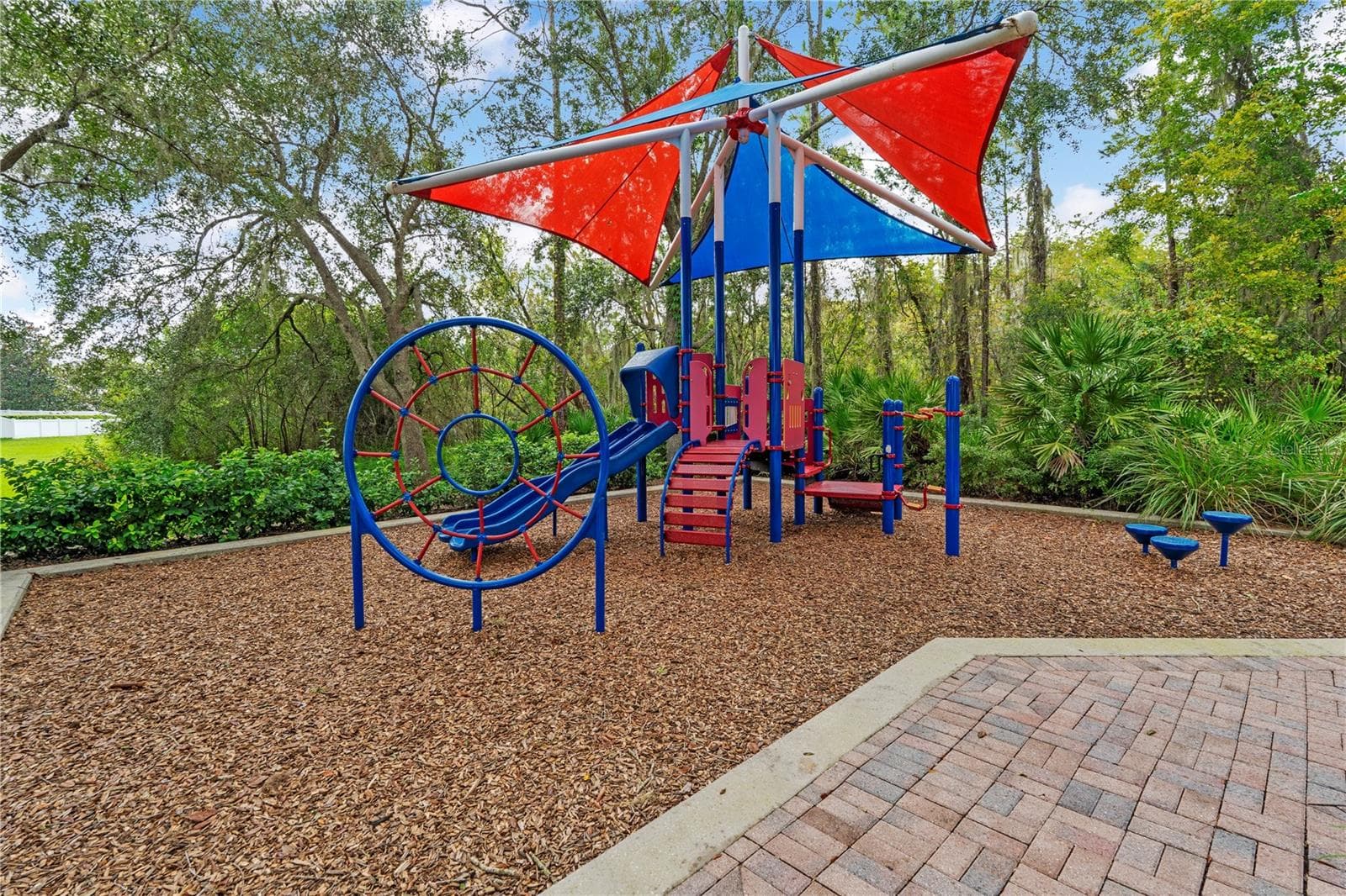 Playground - 14169 AVENUE OF THE GRVS, WINTER GARDEN
