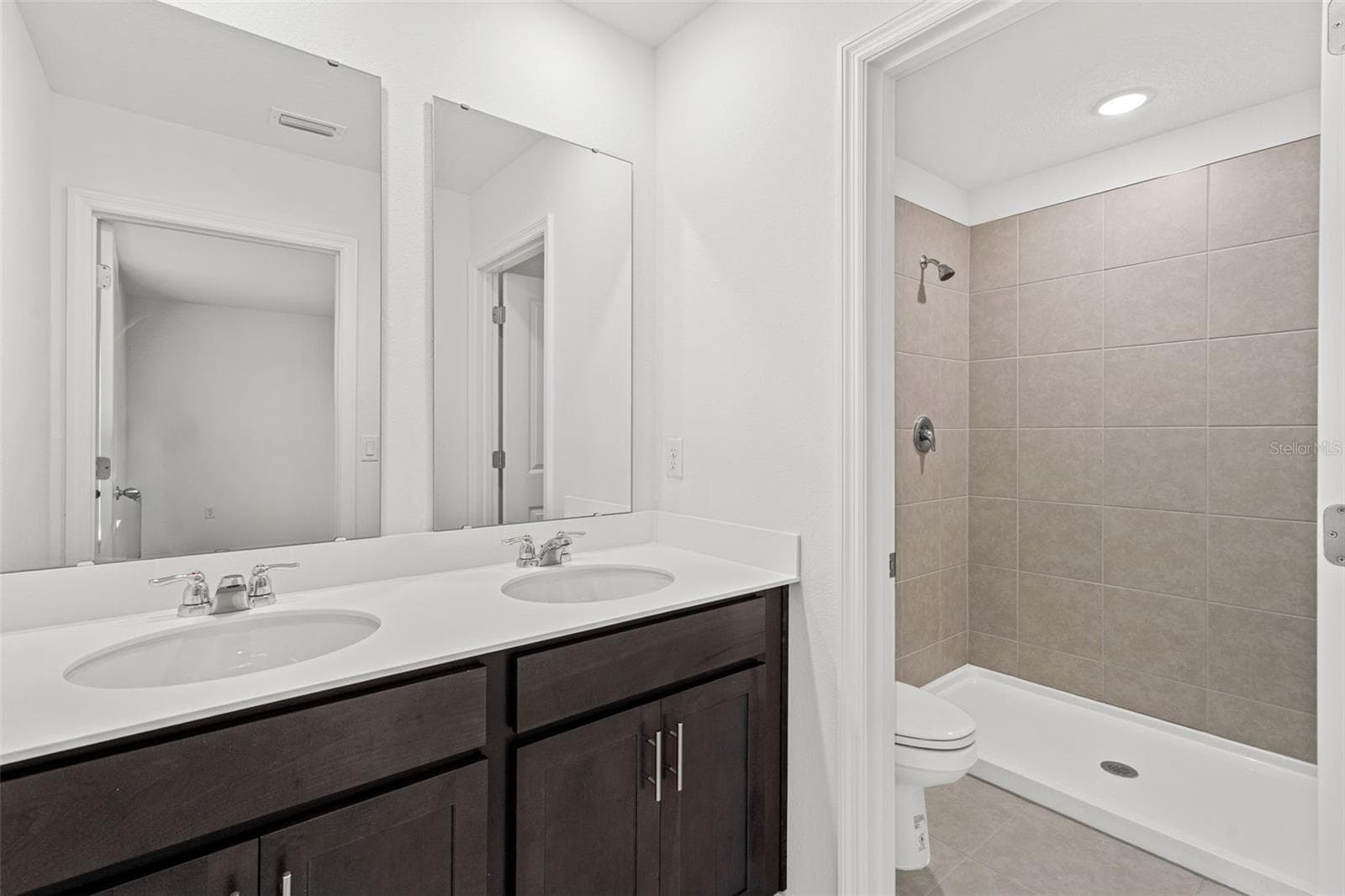 Townhouse at 705 FLORIDA ELM CT, DELAND, photo 14 of 22