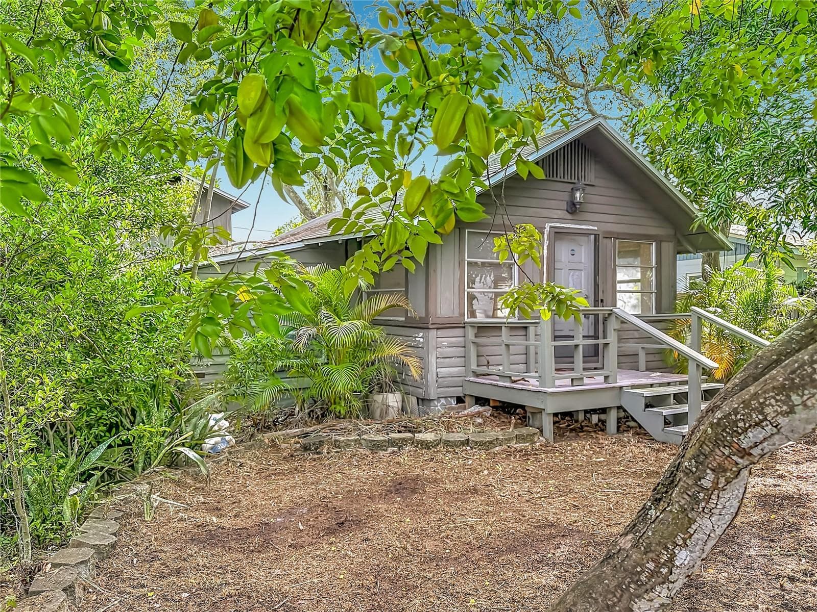 Single Family Residence at 4519 HAINES RD N, ST PETERSBURG, photo 2 of 45