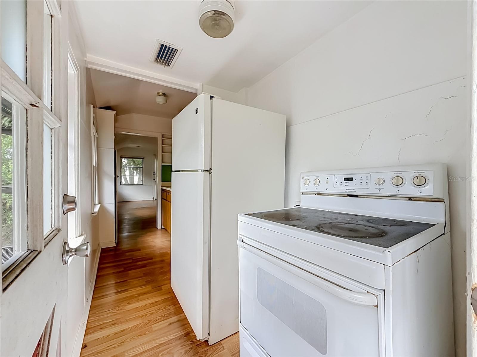Single Family Residence at 4519 HAINES RD N, ST PETERSBURG, photo 10 of 45