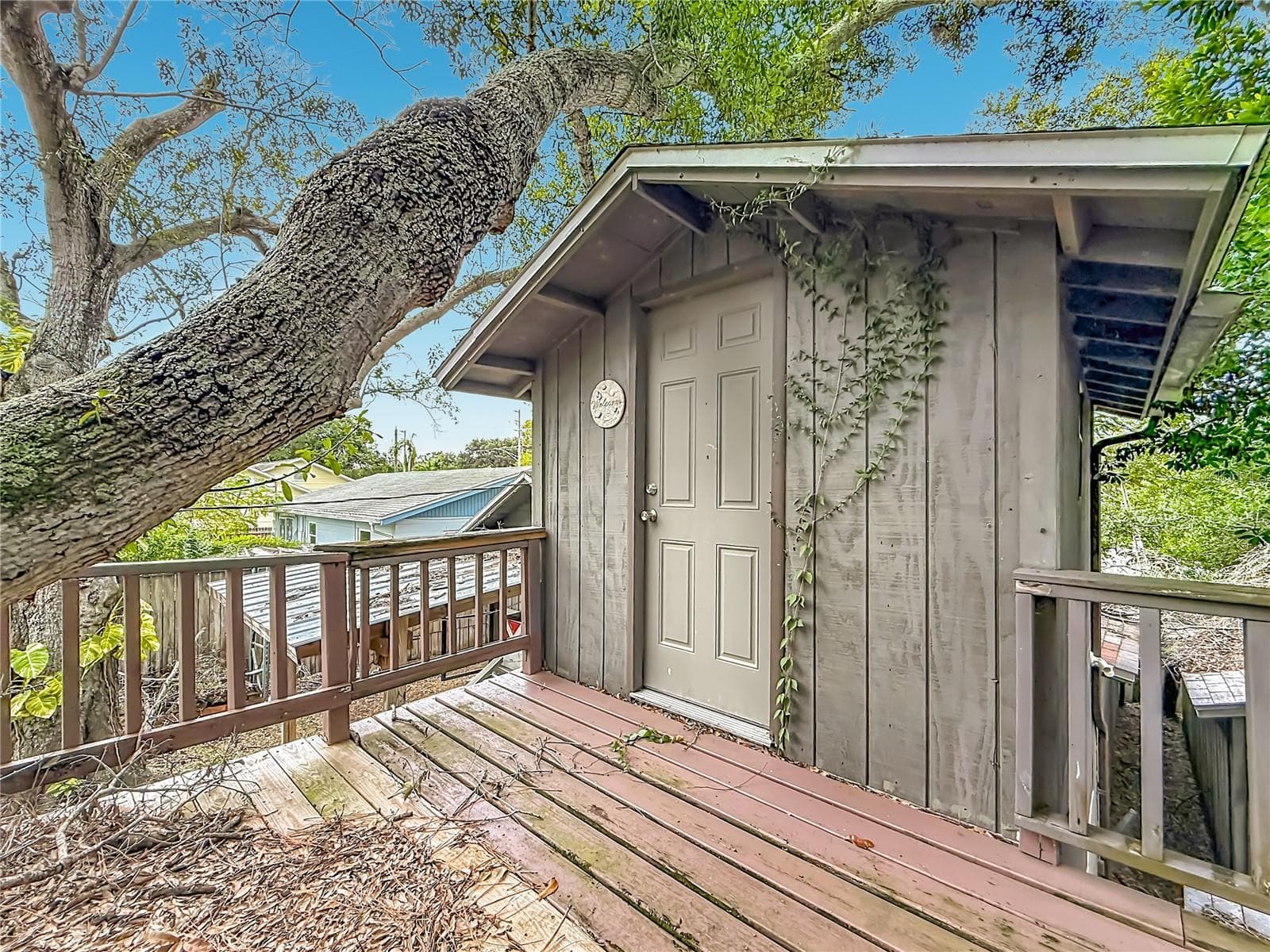 Single Family Residence at 4519 HAINES RD N, ST PETERSBURG, photo 23 of 45