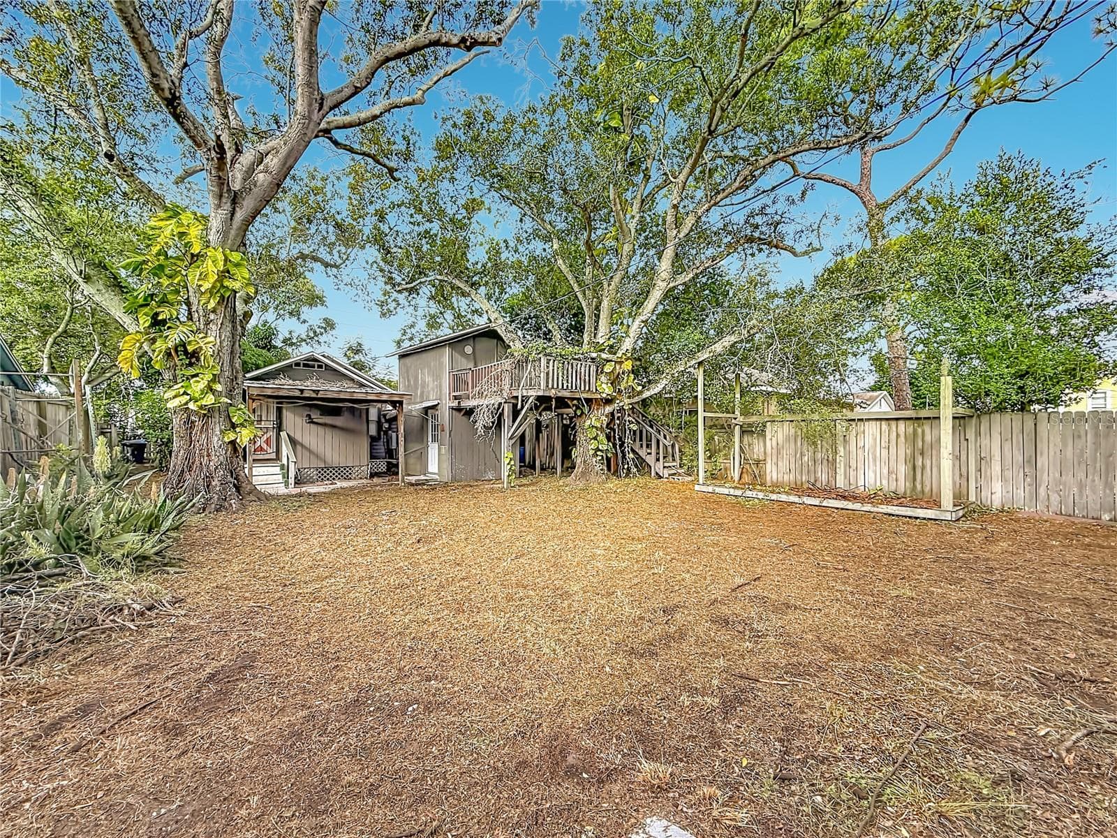 Single Family Residence at 4519 HAINES RD N, ST PETERSBURG, photo 34 of 45