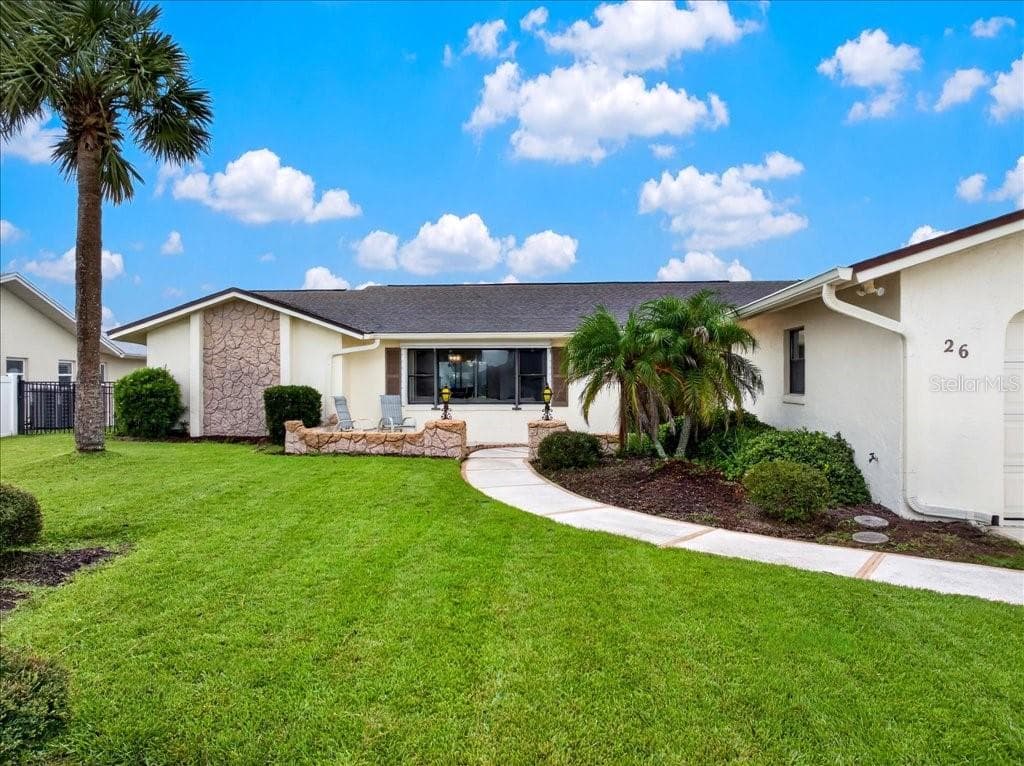 Single Family Residence at 26 CLAYMONT CT S, PALM COAST, photo 2 of 43