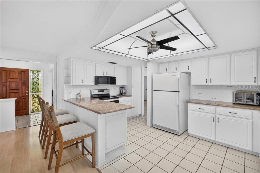 Single Family Residence at 26 CLAYMONT CT S, PALM COAST, photo 13 of 43