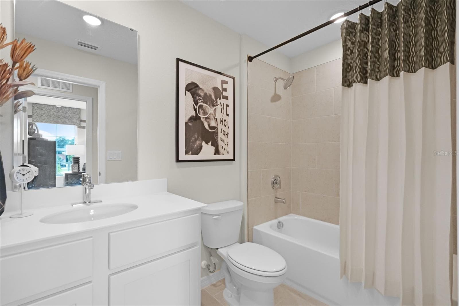 Townhouse at 689 FLORIDA ELM CT, DELAND, photo 16 of 21