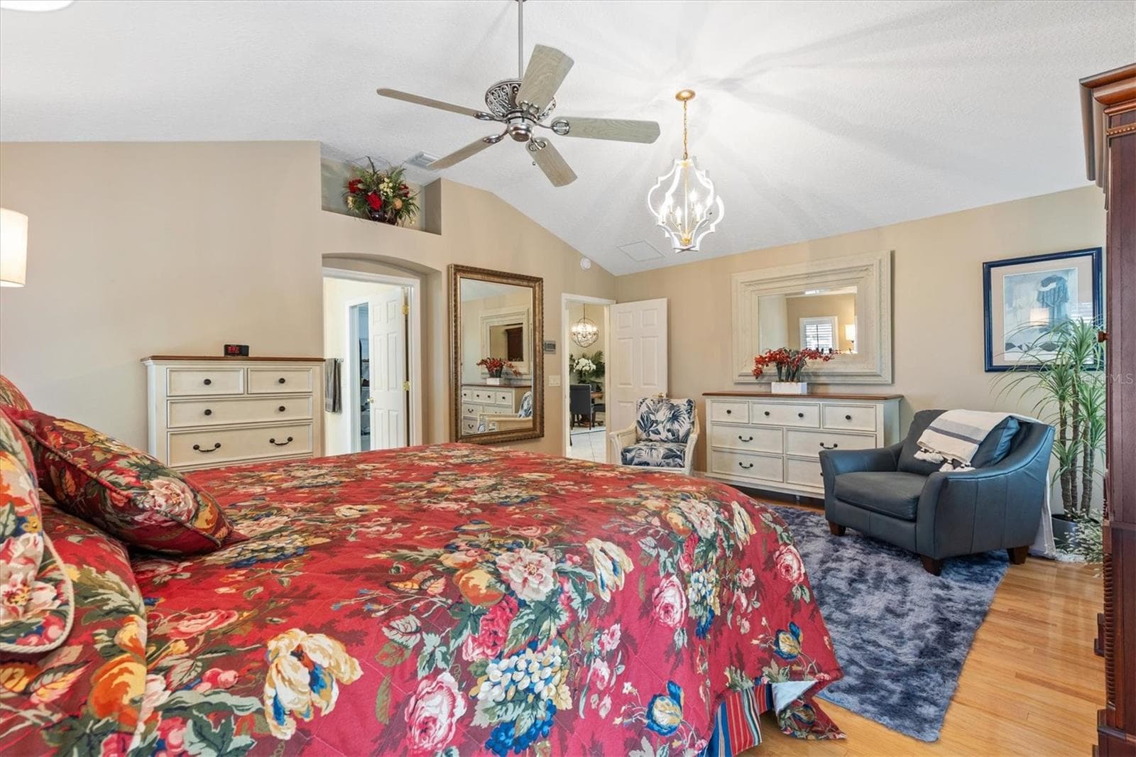 Primary Bedroom - 1302 LA ESTRELLITA WAY, THE VILLAGES
