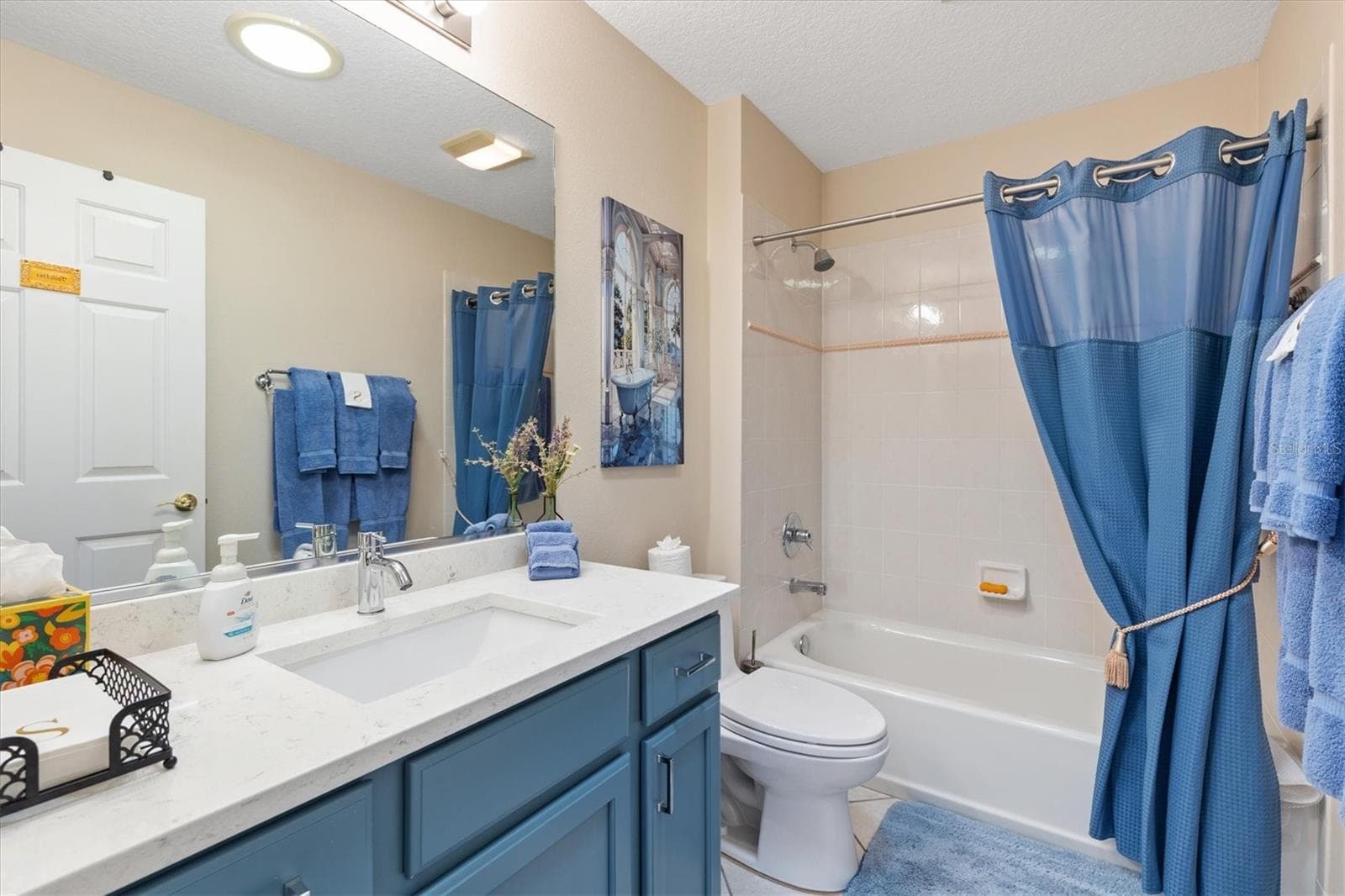Guest Bath - 1302 LA ESTRELLITA WAY, THE VILLAGES