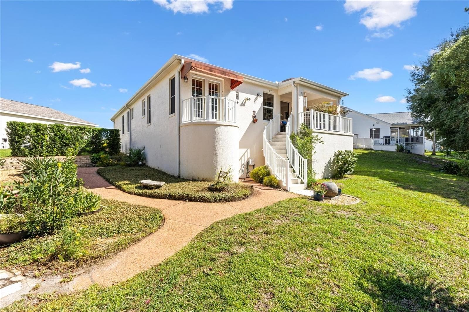 Backyard - 1302 LA ESTRELLITA WAY, THE VILLAGES
