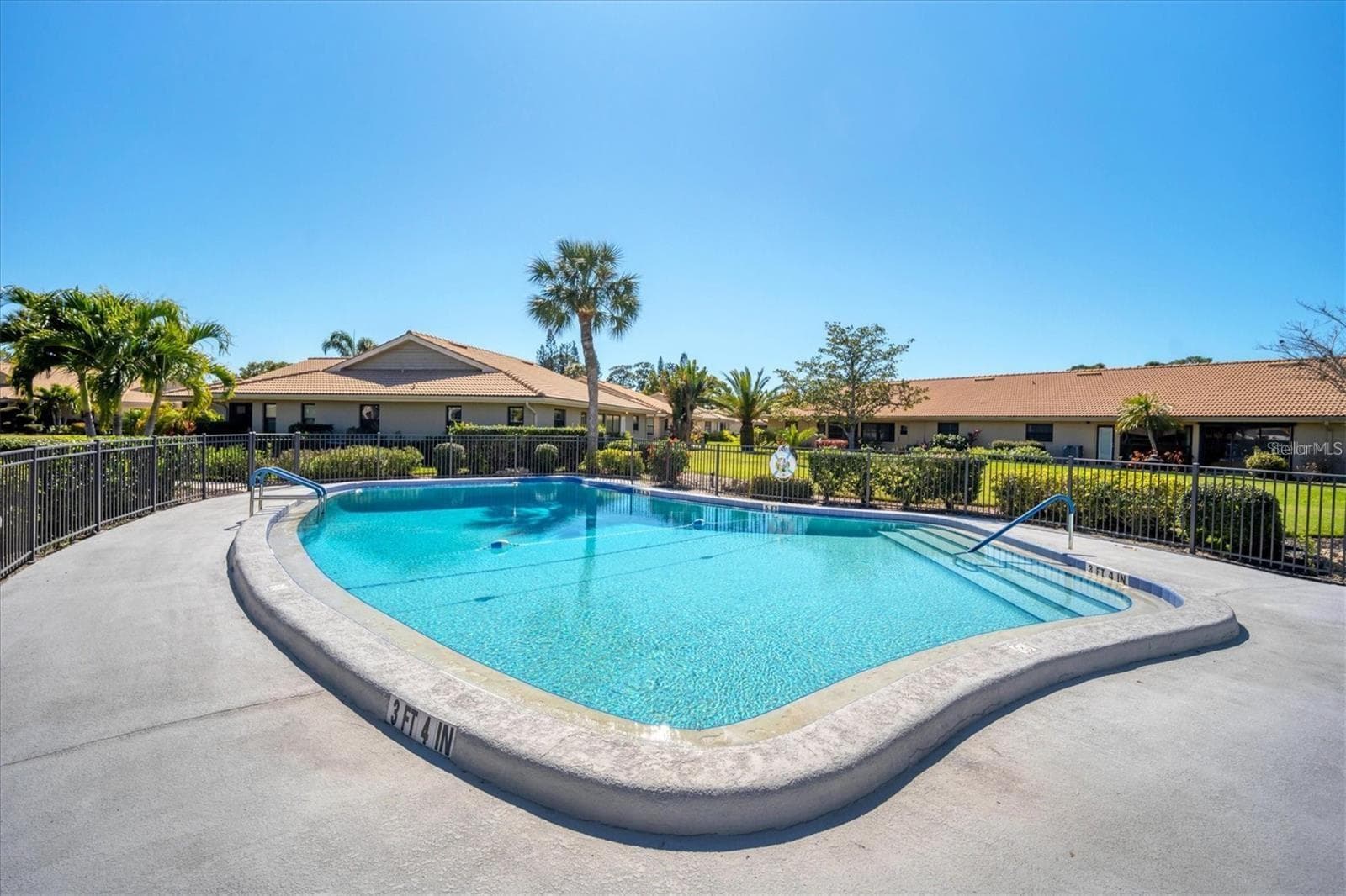 HEATED POOL - 7143 WOOD CREEK DR #203, SARASOTA