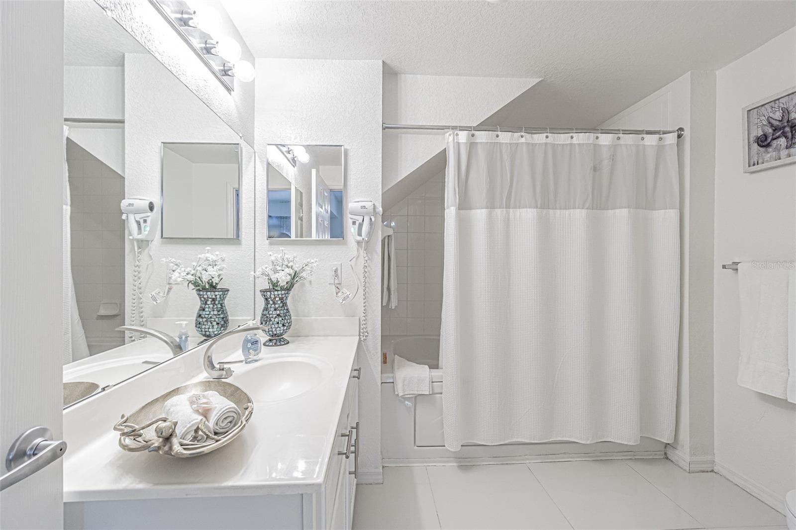Townhouse at 4001 SANTA MARIA DR #107, KISSIMMEE, photo 12 of 36