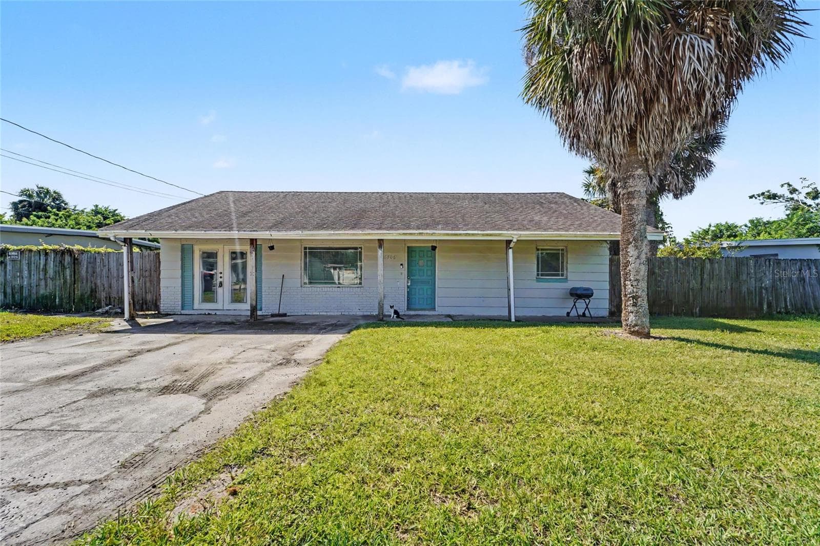 6706 SANDRA DR
