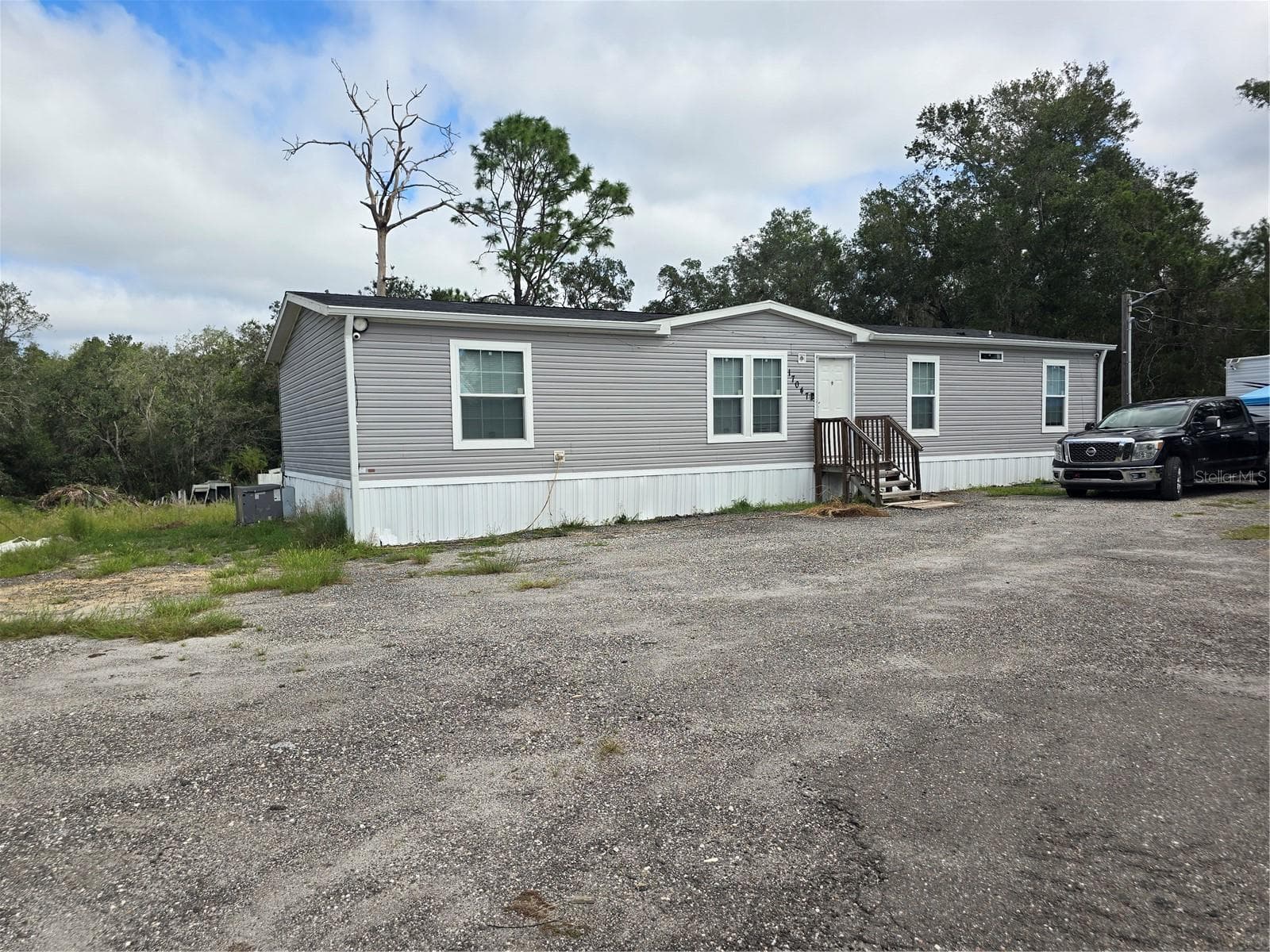 17047 HELEN K DR