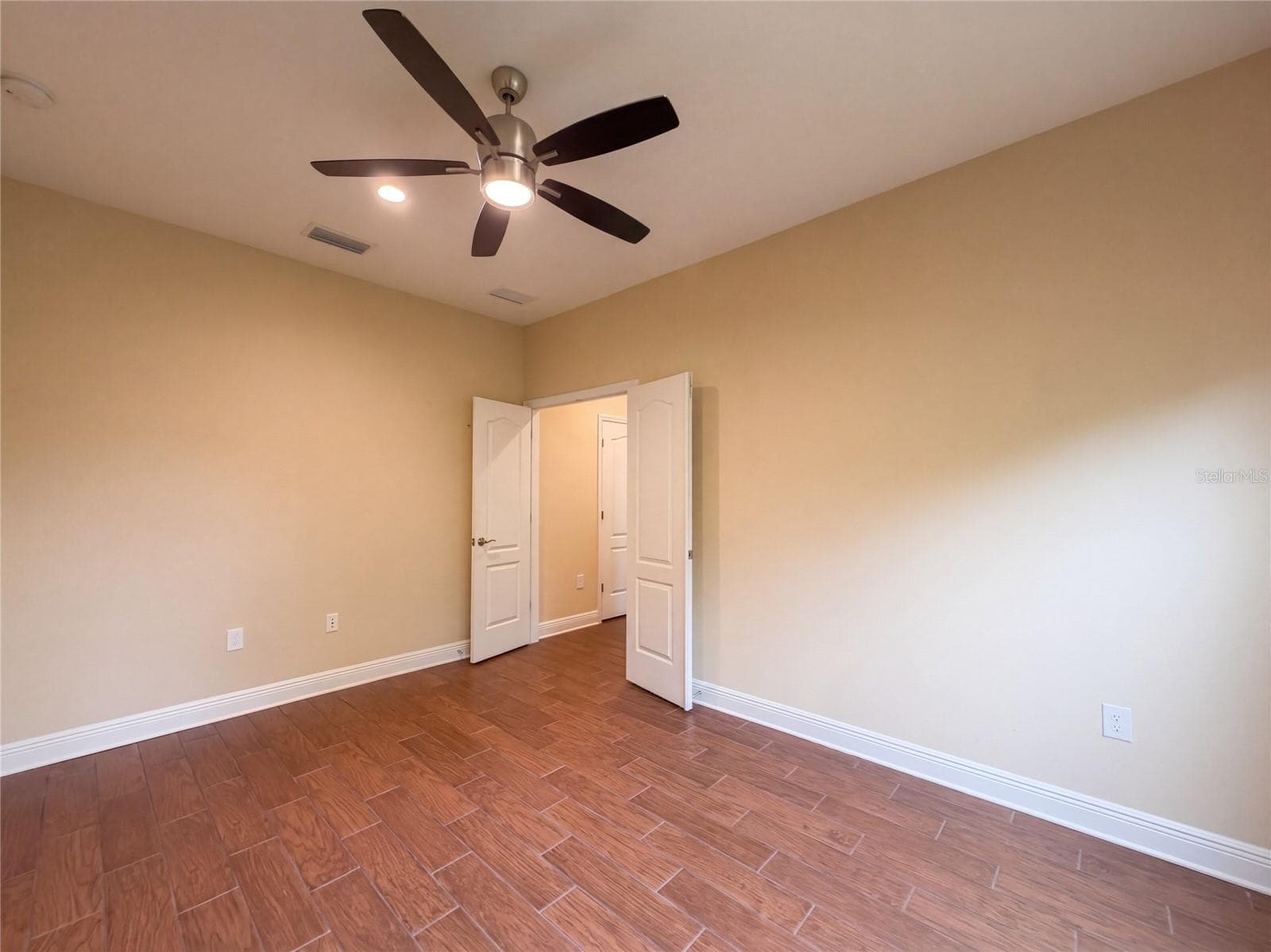 Single Family Residence at 1121 THORNBURY DR, PARRISH, photo 21 of 22