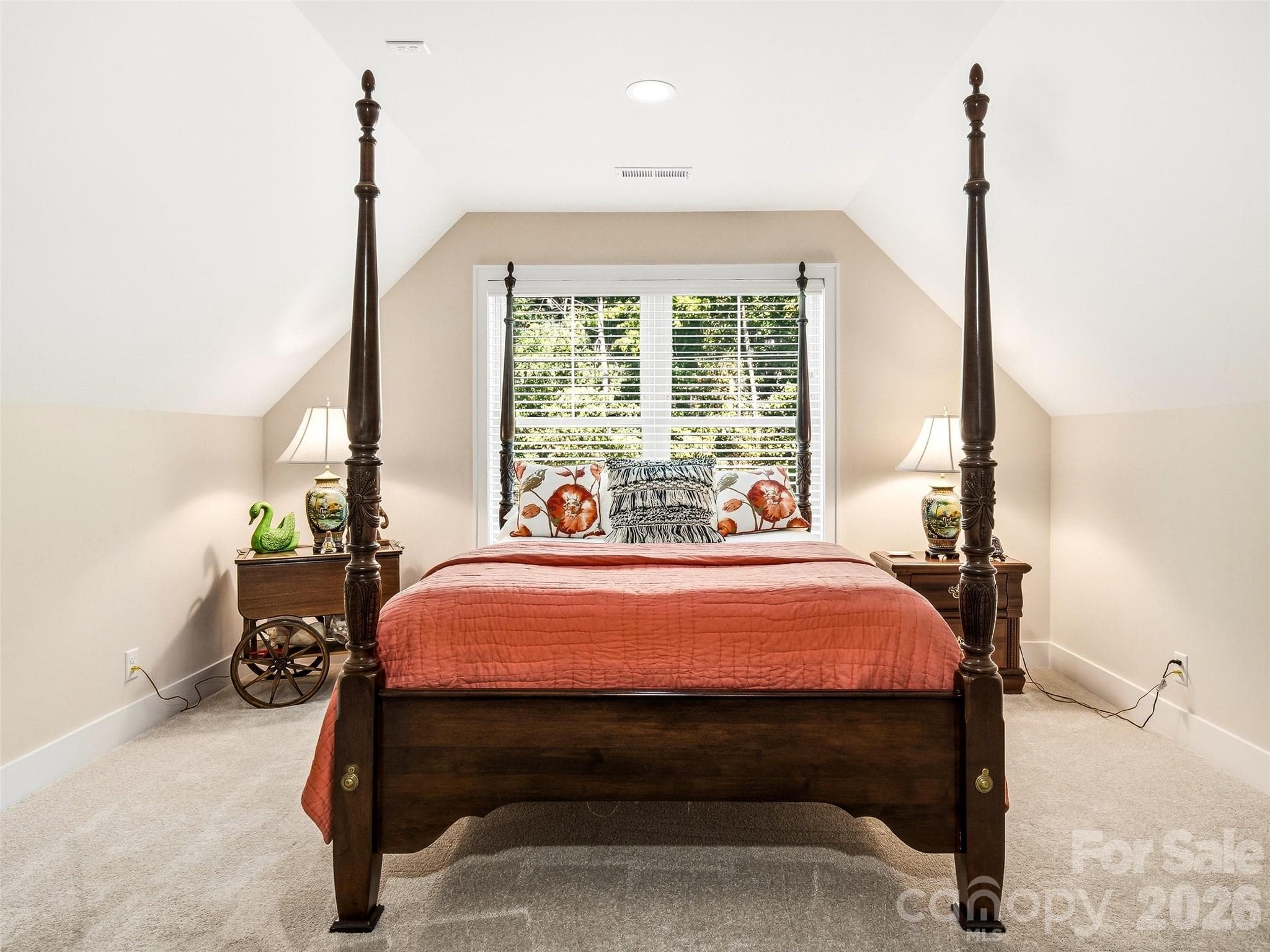 Upstairs guest space - 158 Narrows Run Loop, Hendersonville