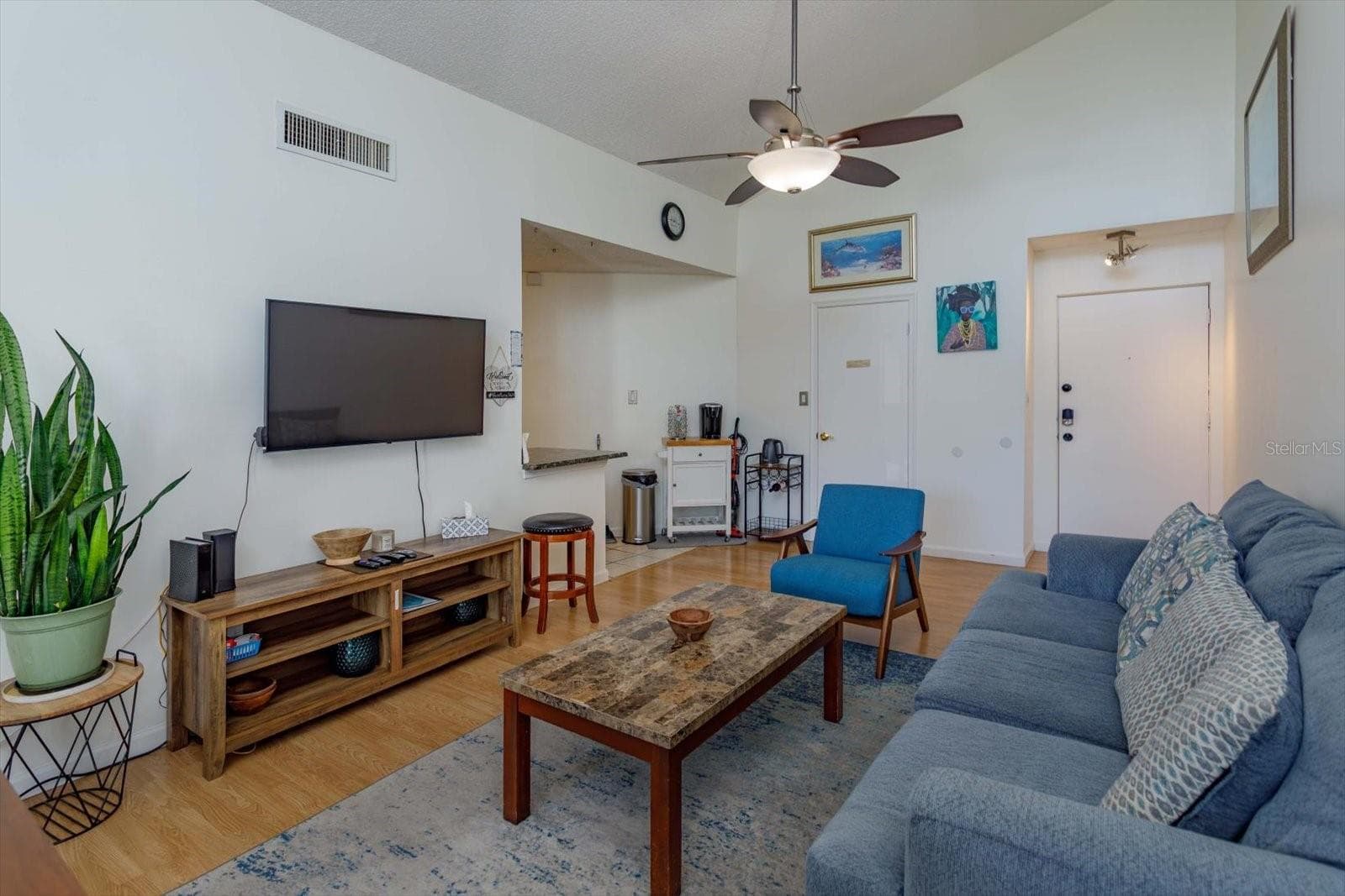 Condominium at 3676 SOUTHPOINTE DR #U2, ORLANDO, photo 4 of 24