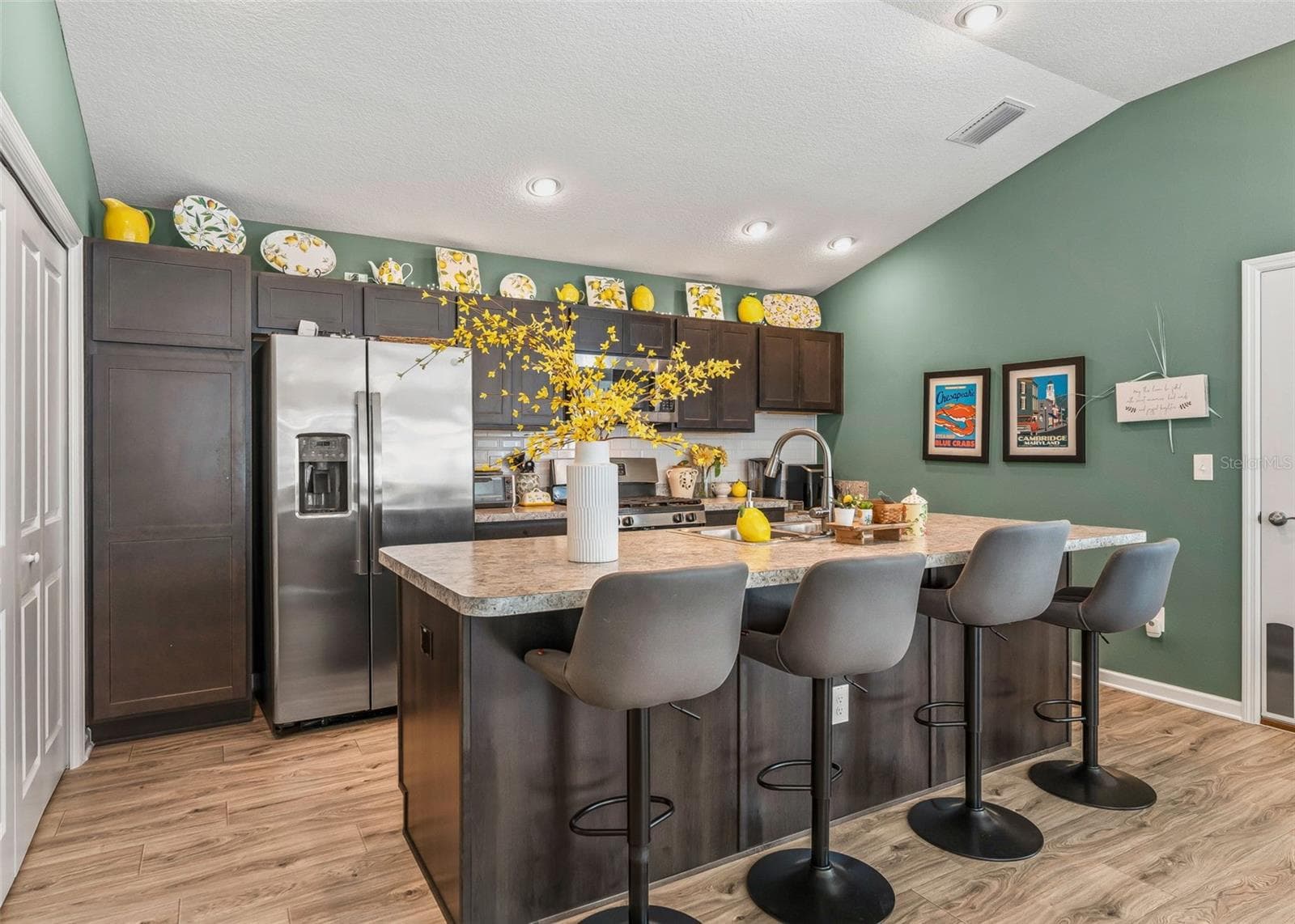 Villa at 560 KIMBERLY ST, THE VILLAGES, photo 15 of 46