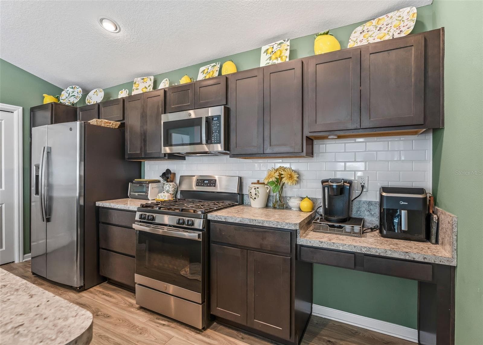 Villa at 560 KIMBERLY ST, THE VILLAGES, photo 17 of 46