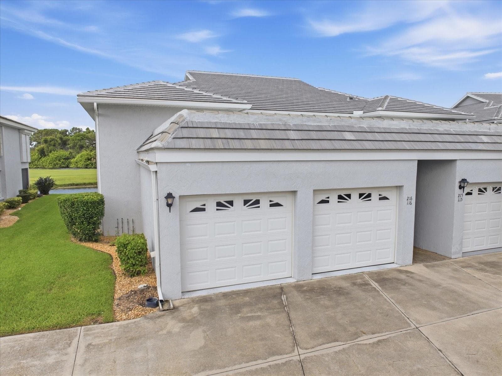 1041 CAPRI ISLES BLVD #216