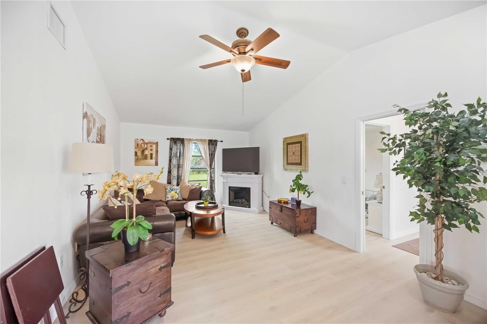 Single Family Residence at 12038 FLORENCE AVE, PORT CHARLOTTE, photo 19 of 58