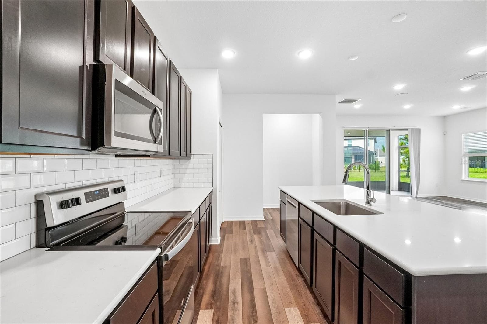 Single Family Residence at 11225 JUNE BRIAR LOOP, SAN ANTONIO, photo 11 of 51