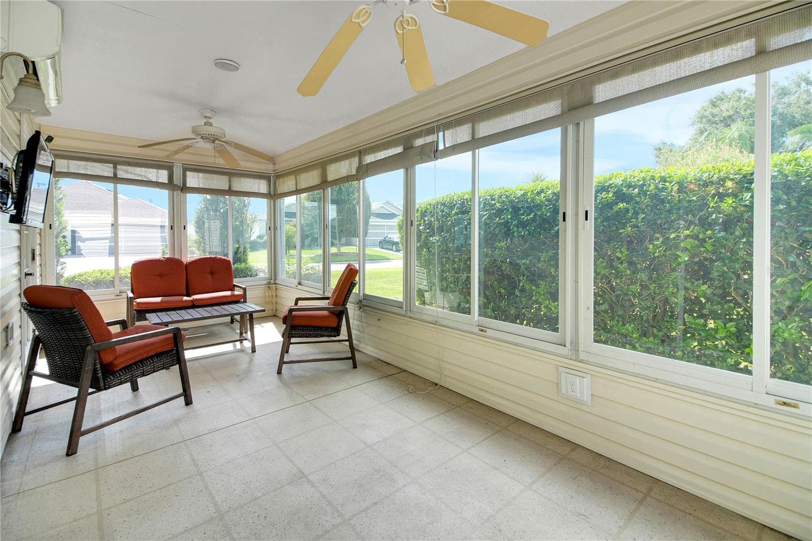 Single Family Residence at 8305 SE 168TH MARDELL LN, THE VILLAGES, photo 14 of 54