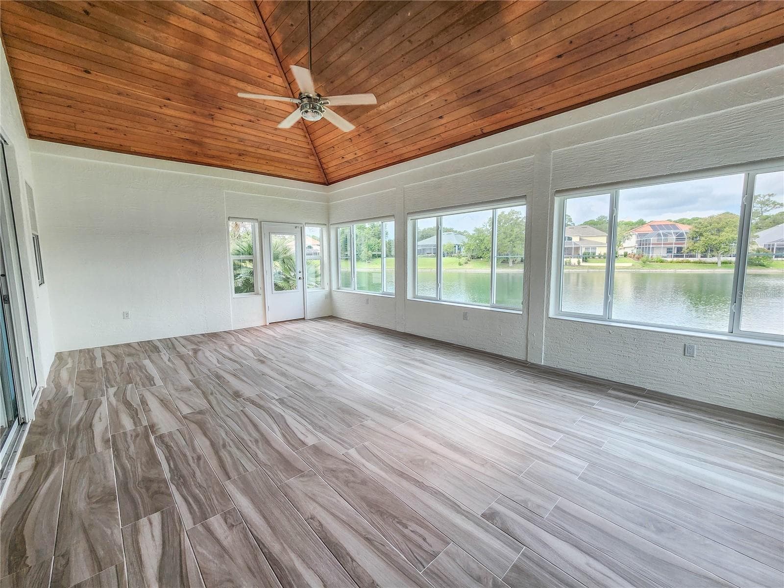 Single Family Residence at 23 PELICAN CT, PALM COAST, photo 33 of 82