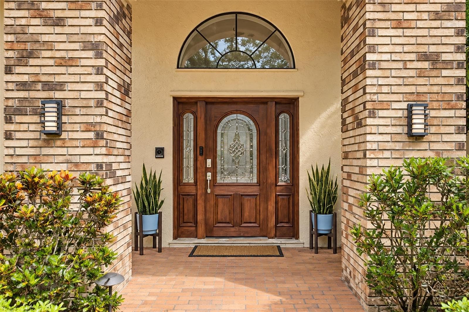 Single Family Residence at 2986 CIELO CIR N, CLEARWATER, photo 3 of 44