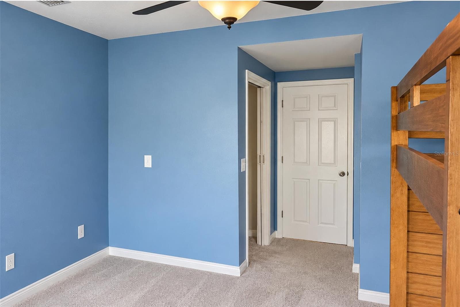Single Family Residence at 2986 CIELO CIR N, CLEARWATER, photo 31 of 44