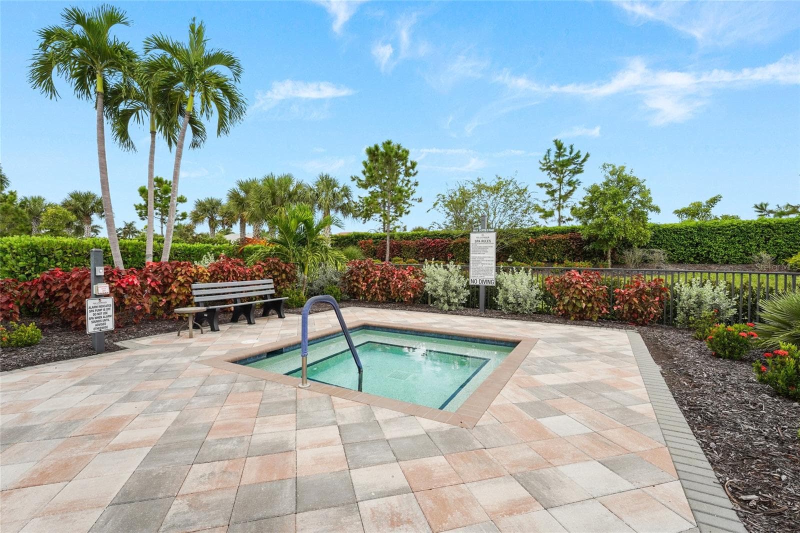 Single Family Residence at 19241 SERAFINA ST, VENICE, photo 68 of 72